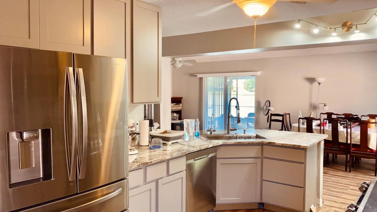 2 Private Rooms In A Quiet Neighborhood Can Book Up To 4 People Orlando Exterior photo